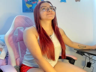 EimmyHoskX Boobs Liveshow - Photo 16/21