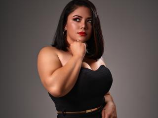 SamanthaVenus Blowjob XXX Cams - Photo 8/21