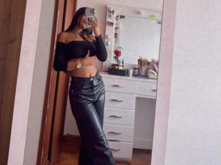 ThaliaAres Love Webcams - Photo 6/21
