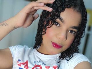 SamanthaKeem Blowjob XXX Cams - Photo 8/21