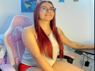EimmyHoskX Boobs Liveshow - Photo 14/21