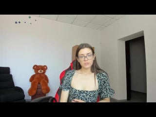 DoraLi live cam model at XLoveCam