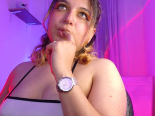 AmaliaRosse Webcam Porno Live - Photo 8/21
