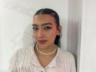 Watch JuliethaMarquez live on cam on XLoveCam