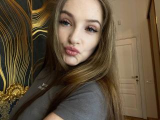 PamelaXu Baise en Direct - Photo 13/21