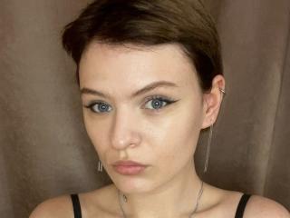 ElliLyi Image Gallery