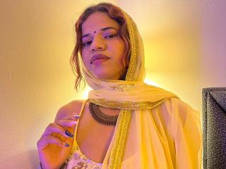 Watch KairaDayamai live on cam on XLoveCam