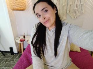 AnneEvanss Webcam Porno Live - Photo 8/21