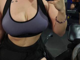 CherrysLene live cam model at XLoveCam