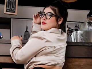 SweetEmily69 Blowjob XXX Cams - Photo 13/14