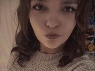 Watch NettyKisyla live on cam on XLoveCam