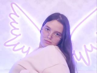 SophieDreams live cam model at XLoveCam