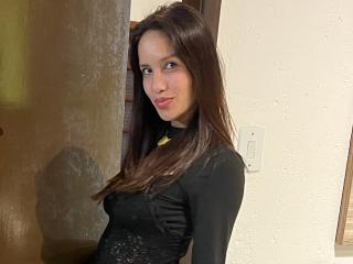 Watch GoddesMyy live on cam on XLoveCam