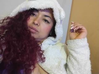SophieMillers Blowjob XXX Cams - Photo 12/21