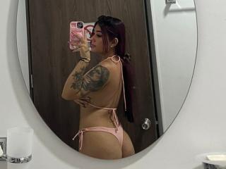 ArianaValencia Webcam Porno Live - Photo 12/21