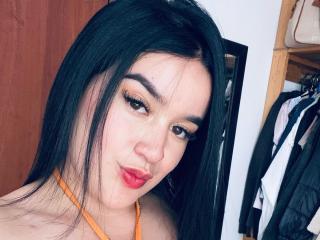 Watch AliceMillerlu live on cam on XLoveCam