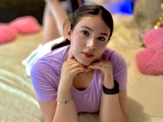 AdrianaPretty Image Gallery