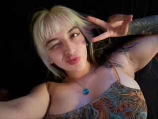 BellaBleu Live Cam Porn - Photo 17/21