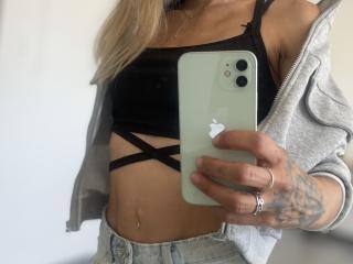 DaneeSoHot Amateur Live Cam - Photo 17/21