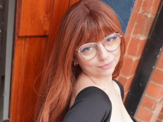 AnntonellaWatson Webcam Porno Live - Photo 6/21