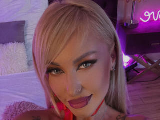 SinnersMuse Blowjob XXX Cams - Photo 2/21