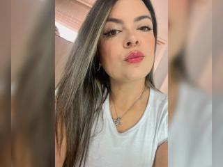 SamanthaGarces Blowjob XXX Cams - Photo 10/21