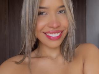 PriscillaRouss Baise en Direct - Photo 6/21