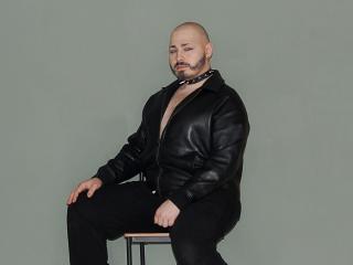FabianNoLimits live cam model at XLoveCam