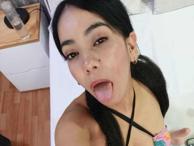 IvonnyJackson — live cam photo 2