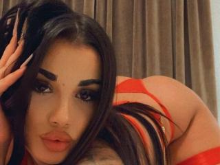 BratWithBenefits live cam model at XLoveCam