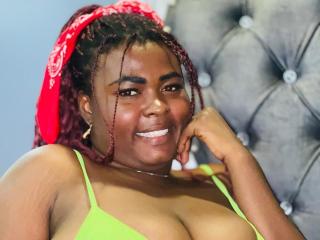 KarlaFlorez live cam model at XLoveCam