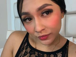 SofiaJames Blowjob XXX Cams - Photo 20/21