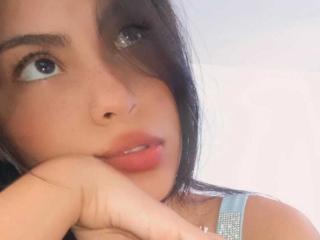 AmbarHot69 Webcam Porno Live - Photo 9/21