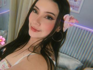 AnniieYummy Webcam Porno Live - Photo 21/21