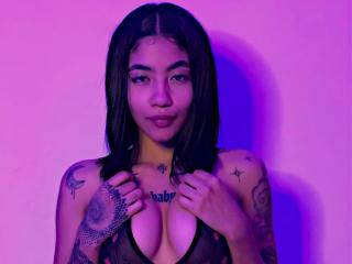 AvaRouge Webcam Porno Live - Photo 8/21