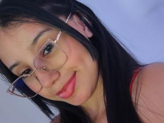 LilyC live cam model at XLoveCam