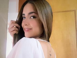SofyaLane Blowjob XXX Cams - Photo 9/21