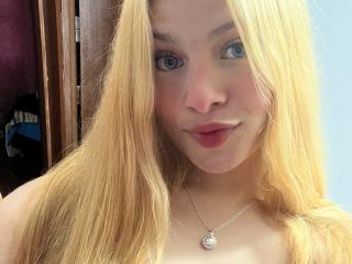ShantalSummer Blowjob XXX Cams - Photo 19/21