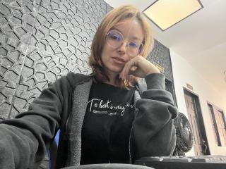 SarahRousen Blowjob XXX Cams - Photo 6/21