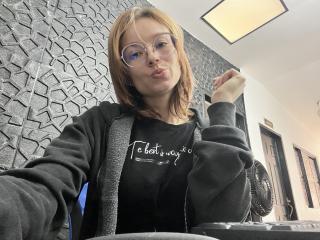 SarahRousen Blowjob XXX Cams - Photo 5/21