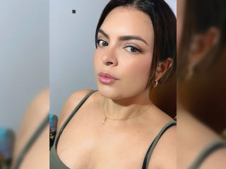 SamanthaGarces Blowjob XXX Cams - Photo 4/21
