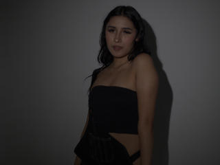 NickiClark Pussy Video Webcam - Photo 6/21