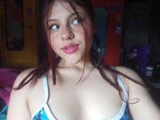 SophieHill Blowjob XXX Cams - Photo 21/21