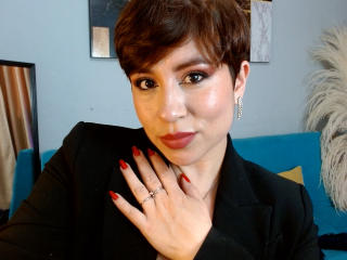 SaraKleine Blowjob XXX Cams - Photo 4/21