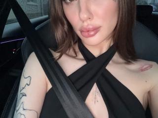SensualMila Blowjob XXX Cams - Photo 11/21