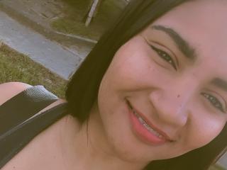 SusanaDiaz Blowjob XXX Cams - Photo 5/21