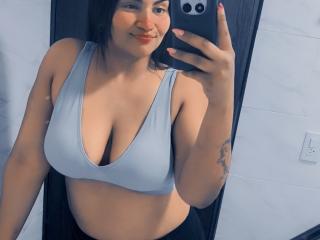 SusanaDiaz Blowjob XXX Cams - Photo 4/21