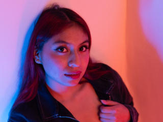 ZoeRedds MILF Live - Photo 7/21