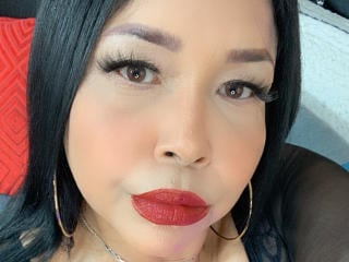 AngelinaDeleon Webcam Porno Live - Photo 7/21