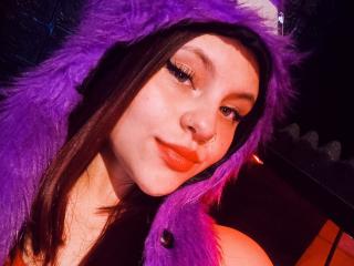SophieHill Blowjob XXX Cams - Photo 12/21